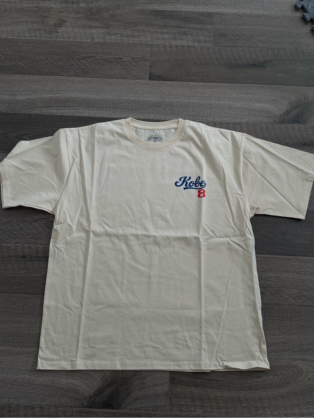 Kobe Bryant #8 LA Dodgers Graphic T-Shirt Cream